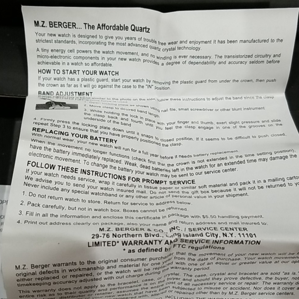 Large Case Minnie Mouse Interchangeable Watch NWT - image 3